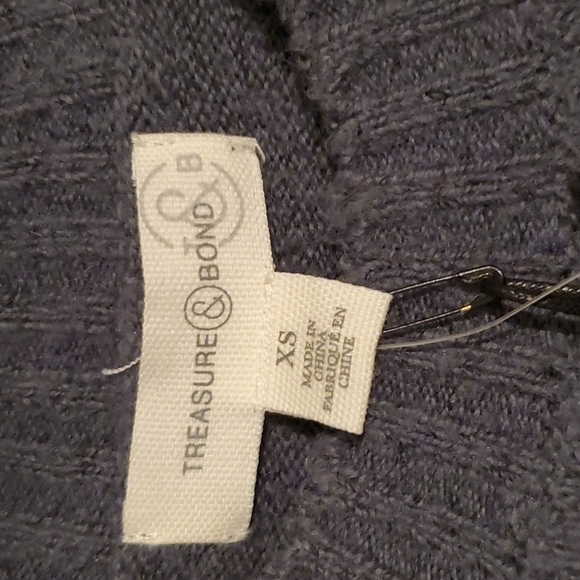 NWT! Treasure And Bond from Nordstrom Sweater - Picture 4 of 9